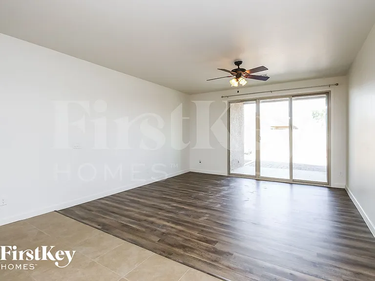 5044 E Iolite St — Photo 2