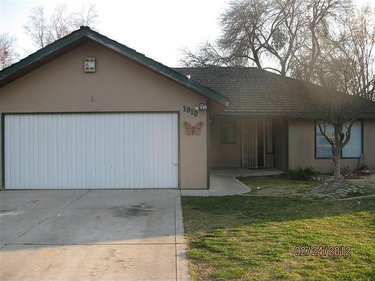 1st image of 1010 E Pontiac Way