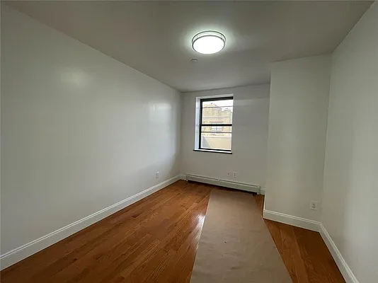 Sold by Remax Real Estate Professionals | media 12