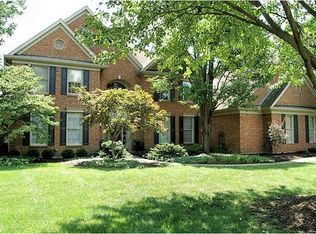 5783 Chestnut Ridge Dr, Cincinnati, OH 45230