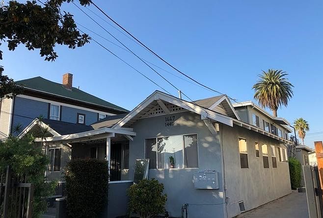 1st image of 1447 W 35th Pl #5
