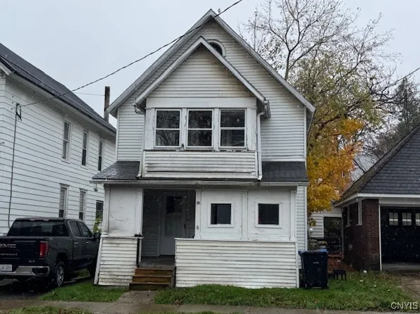 35 Lincoln Ave, Cortland, NY 13045