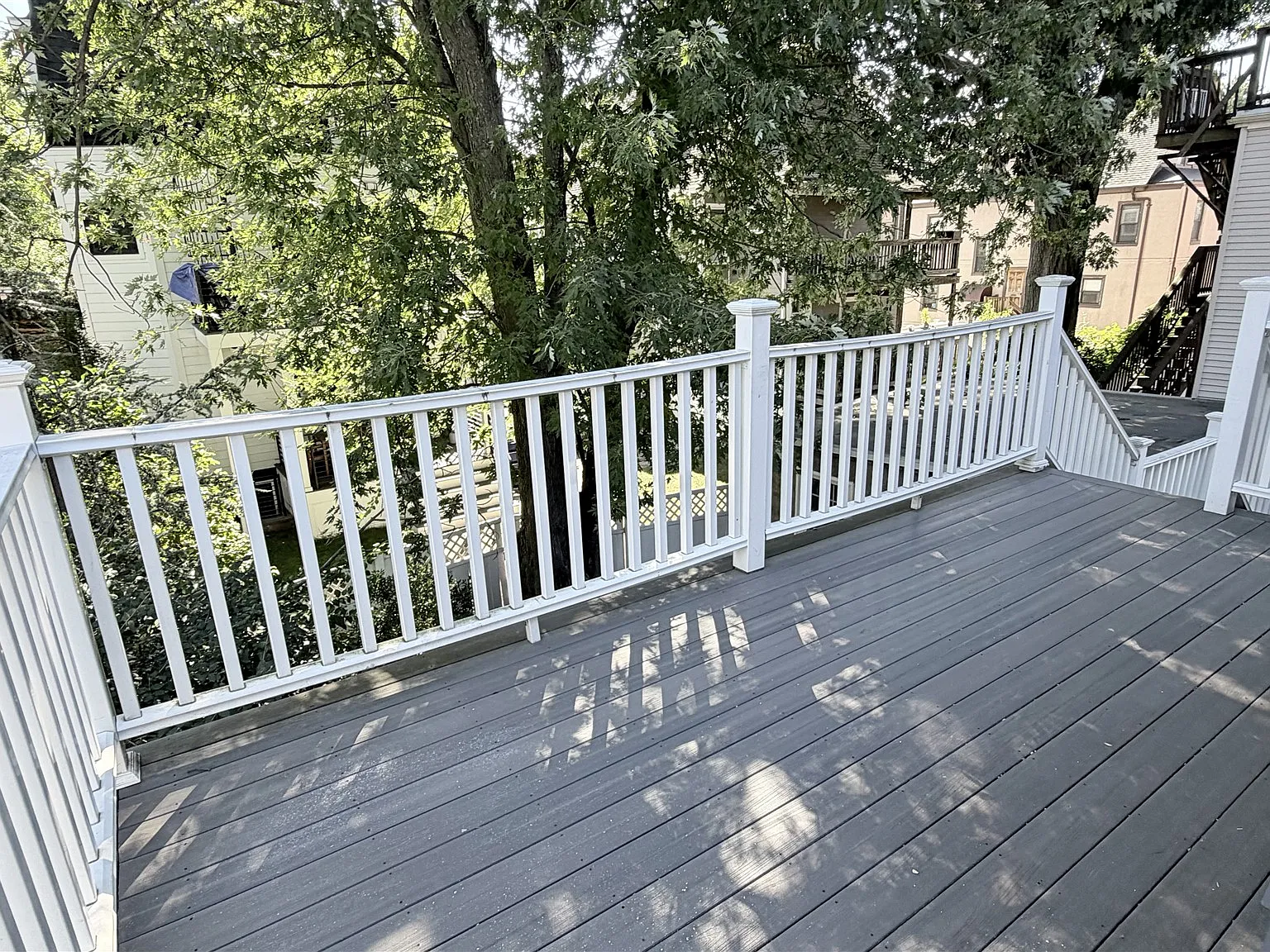 3 bed, 1200 sqft, $3,900 — Photo 4