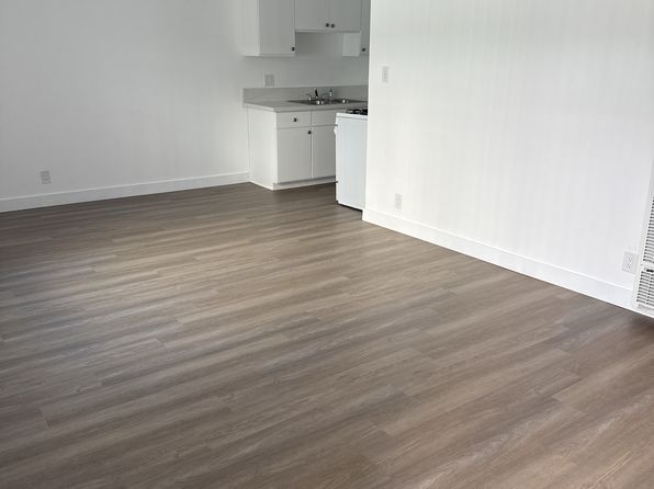 3321 S Canfield Ave APT 19