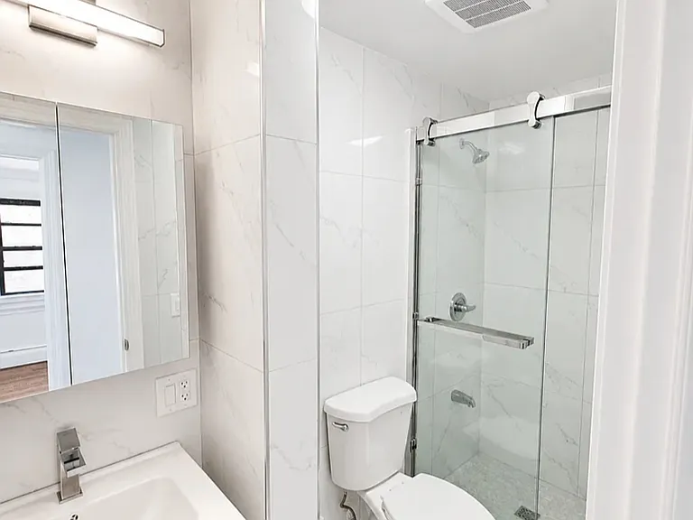 14719 Elm Ave #2 — Photo 3