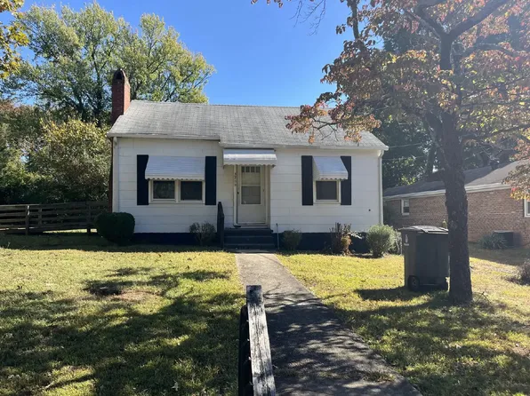 3709 Prospect Dr, Winston Salem, NC 27105