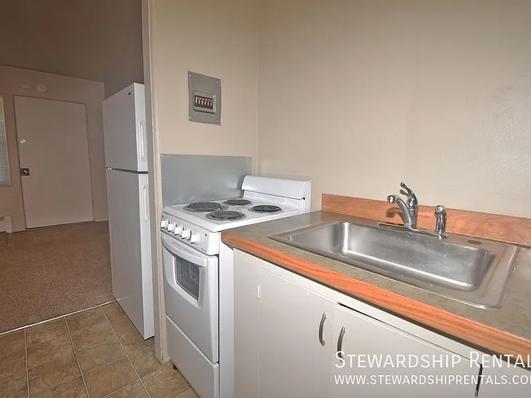 942 E 18th Ave #6 — Photo 9