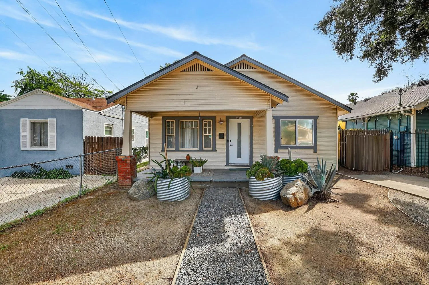 3541 38th St photo 1