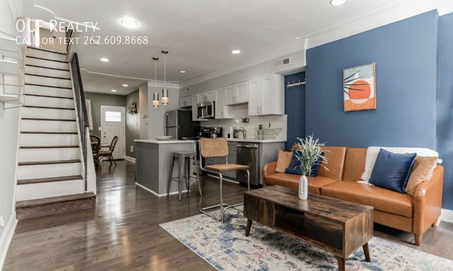 1st image of 2033 Sigel St