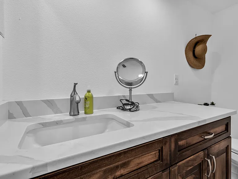 5749 Gardens Dr #5749 — Photo 13