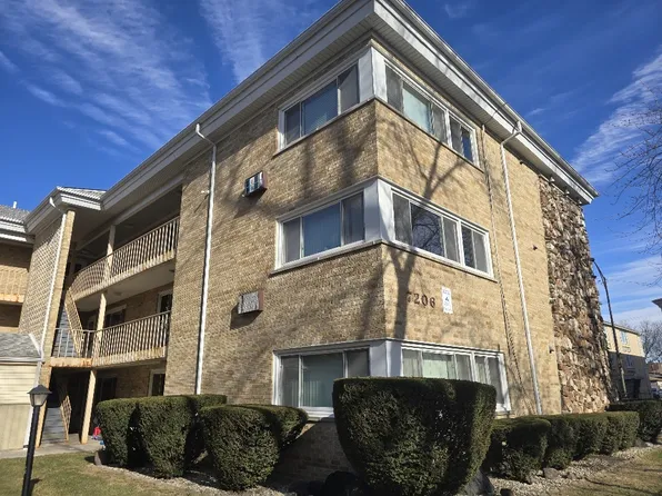 7206 W Wellington Ave #3E, Chicago, IL 60634