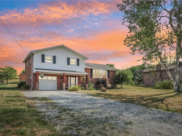 493 General Braddock Rd, Rillton, PA 15678