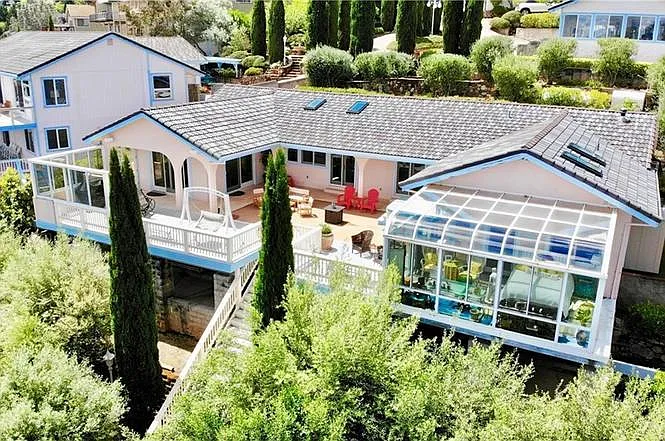 The Villa