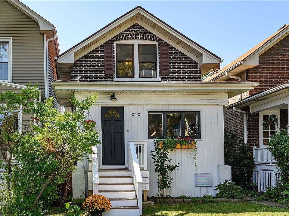 1st image of 919 S Lyman Ave