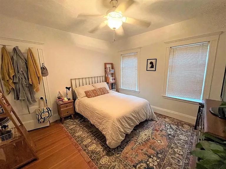 10 Dickson St #1 — Photo 11