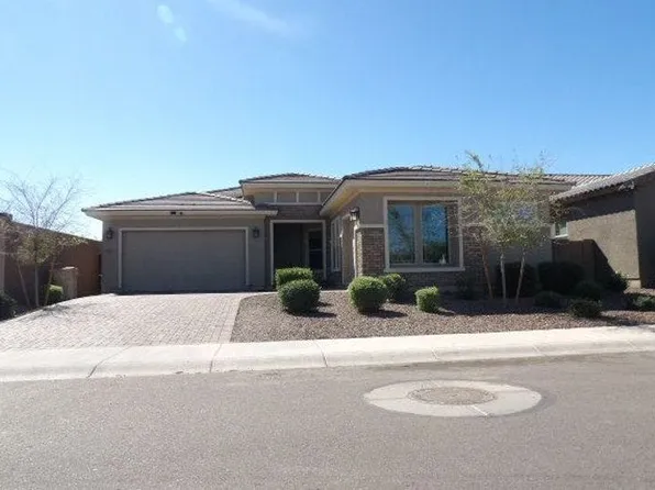 8703 W Denton Ln, Glendale, AZ 85305