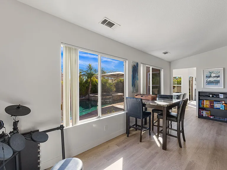 44660 Monticello Ave — Photo 28