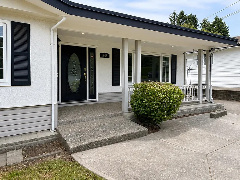 13481 Hilton Rd — Photo 1