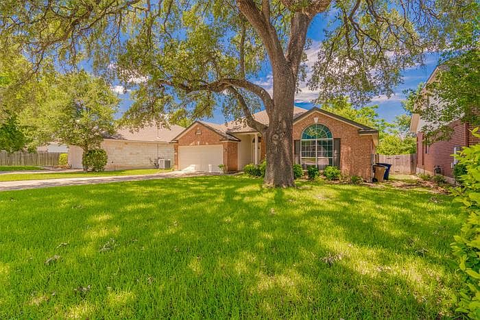 1st image of 3012 Lynnbrook Dr