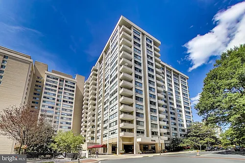 5500 Friendship Blvd Photo 1