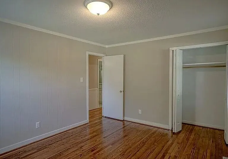 112 Old Meadowbrook Dr — Photo 16