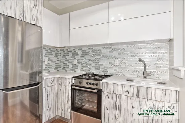 Rented by Premium Management  | media 1