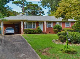 1823 Cascade St, Fayetteville, NC 28301