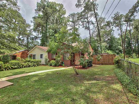 4th image of 2691 Baldwin Dr S