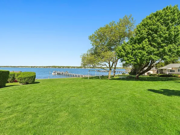 30 Rampasture Rd APT P, Hampton Bays, NY 11946