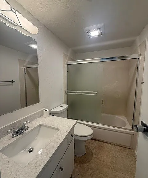 677 Wesley Ave #203 — Photo 5