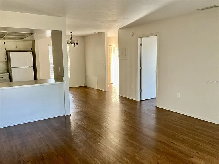 5008 Manatee Ave W #1 — Photo 3