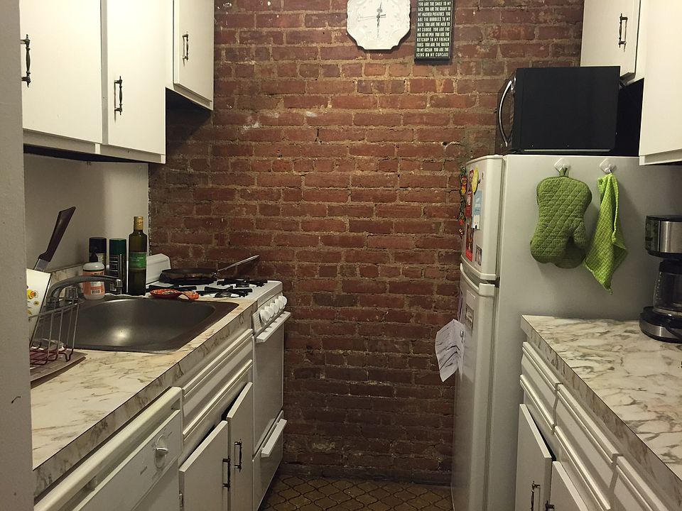 1st image of 302 Columbus Ave APT 4A