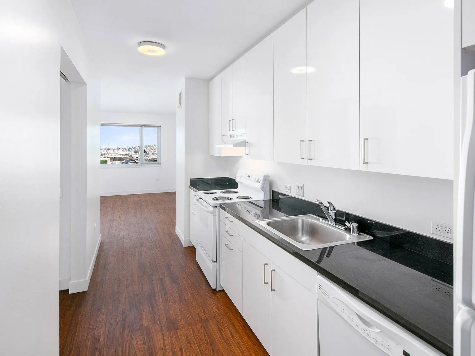 1190 Mission at Trinity Place — Photo 4