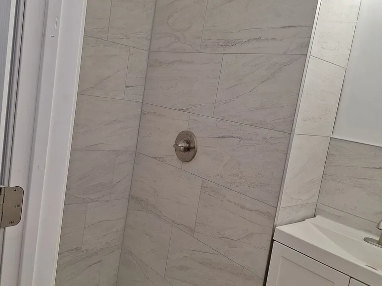 2nd Bathroom 1of2