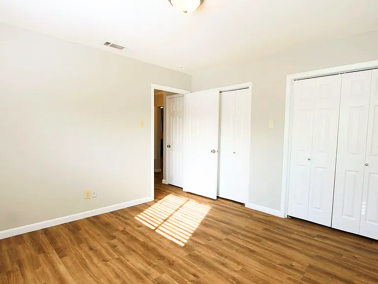 1308 E Main St #A — Photo 5
