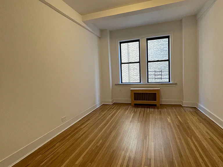 175 W 79th St #11A — Photo 15