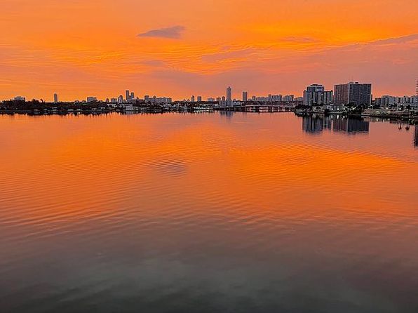 7935 East Dr APT 904