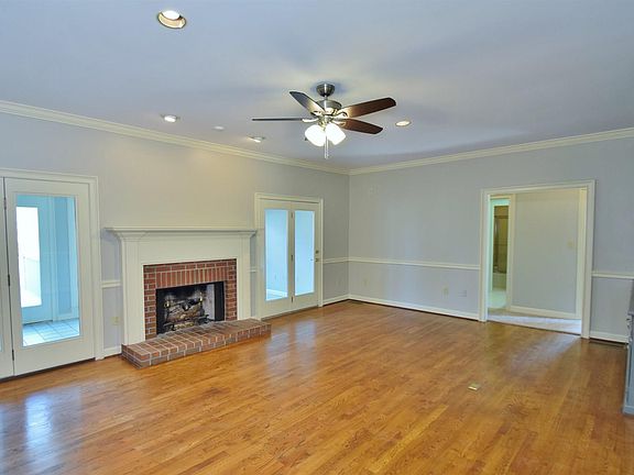 4th image of 3648 Maple Forge Ln