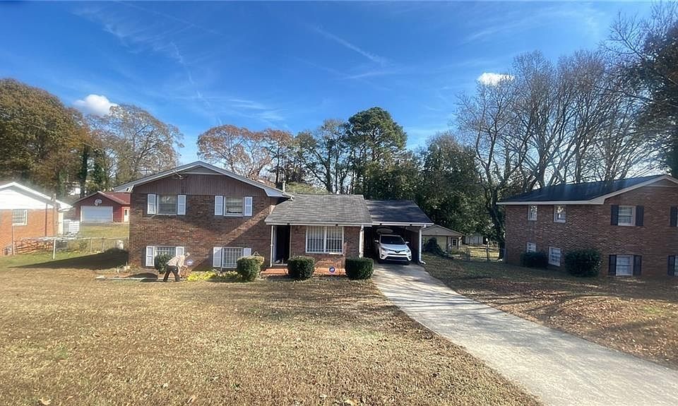1st image of 6364 Maddox Rd