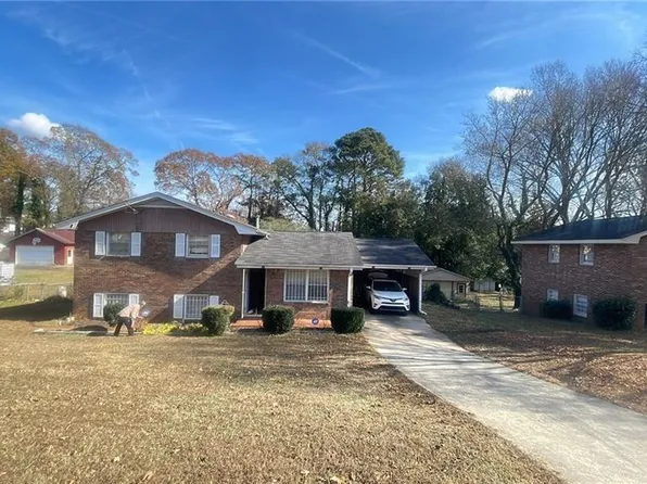 6364 Maddox Rd, Morrow, GA 30260