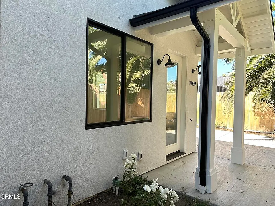 1909 Ocean Ave