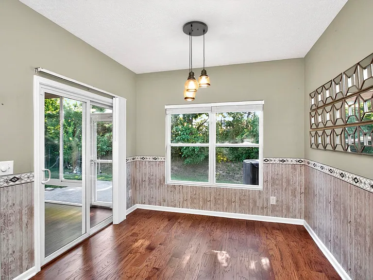 7339 Autumn Crossing Way — Photo 22
