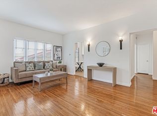 153 W Channel Rd, Santa Monica, CA 90402