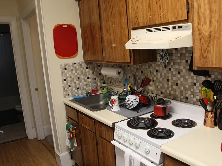 879 Beacon St #22 — Photo 10