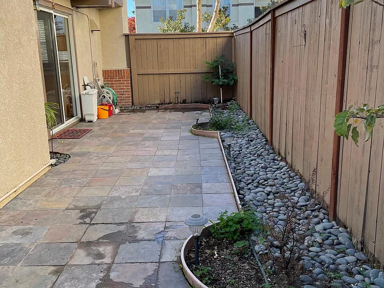 1 Fletcher Ct — Photo 14