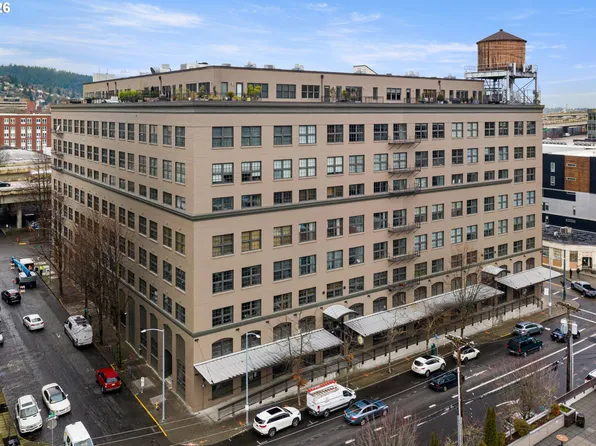 1420 NW Lovejoy St APT 406, Portland, OR 97209