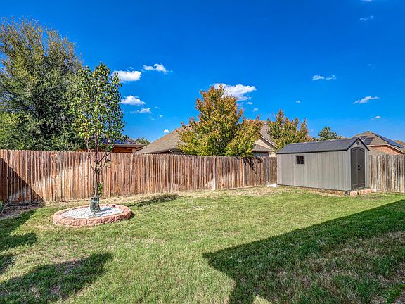 4th image of 2249 Loreto Dr