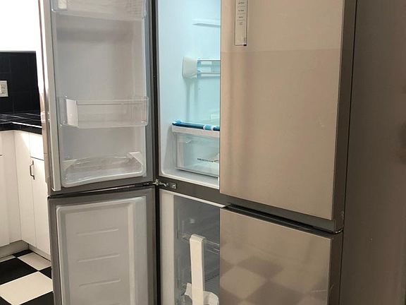 3rd image of 1377 N Pearl St #14