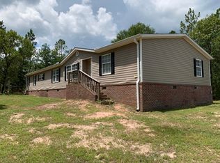 9 Pinetree Ln, Defuniak Springs, FL 32433