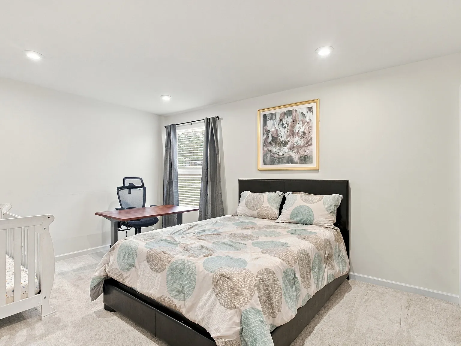 5 bed, 3361 sqft, $5,600 — Photo 4